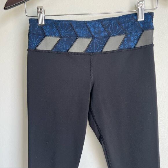 Lululemon Run: Inspire Crop II *Sashiko - 4 - Picture 5 of 9